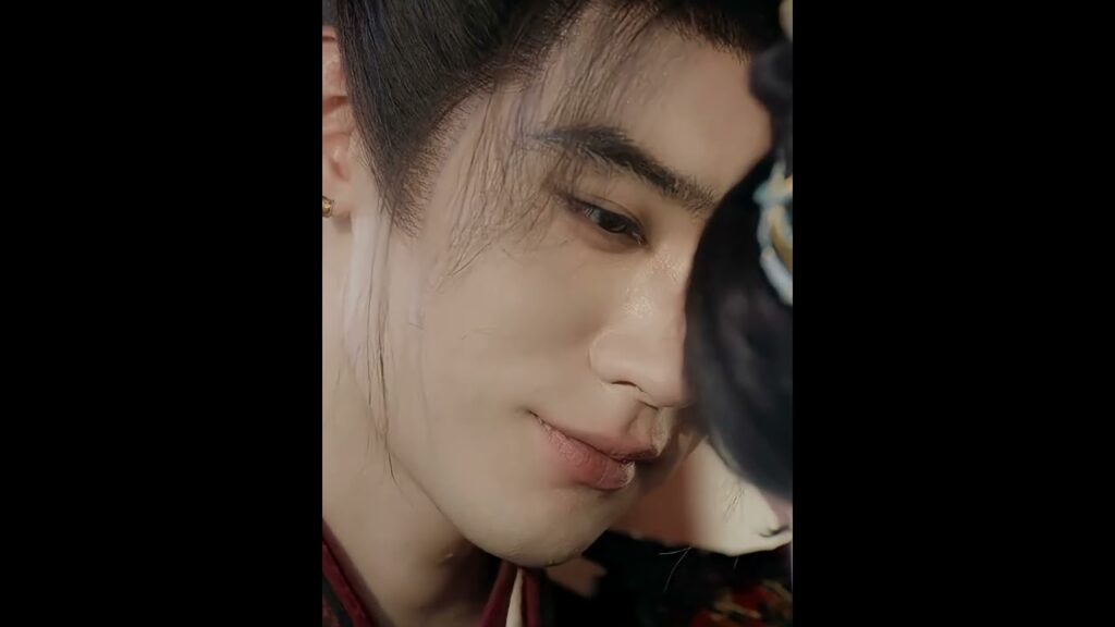 🥺🥺💕💕 #ChenDuling #ZhouYiran #من_الرماد_الى_العرش #AshesToCrown #翘楚 #shorts #cdrama #youku