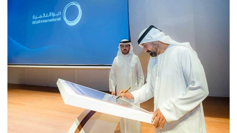 أحمد بن سعيد يطلق «ديوا العالمية» لتطوير مشاريع الطاقة والمياه حول العالم