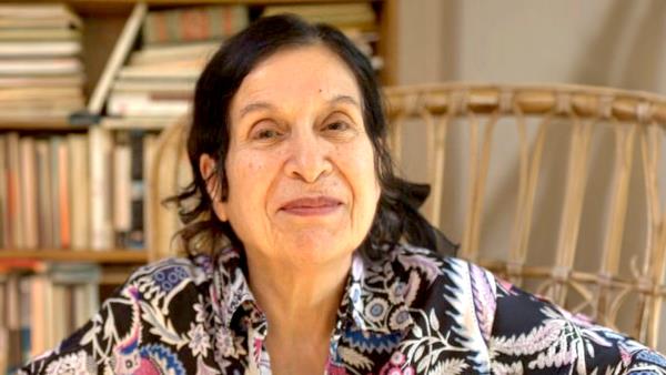 رحيل سميرة المانع: من رائدات “أدب المنفى” رحيل سميرة المانع: من رائدات "أدب المنفى"