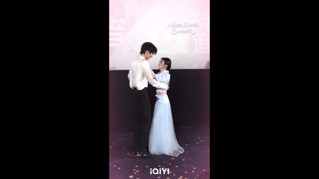 🎶💞 هل تمنحني هذه الرقصة؟  #neverendingsummer #炽夏 #iqiyi #cdrama #love
