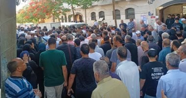 تشييع جنازة الفنان الشاب كريم عبد العليم بمقابر عواره فى طنطا.. صور