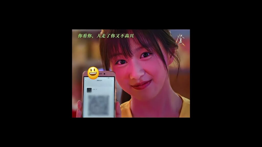 ترى صعب يرضى؟ 😏💘 شوفوا كيف سوتها 🔥 #موسم_الشباب #cdrama