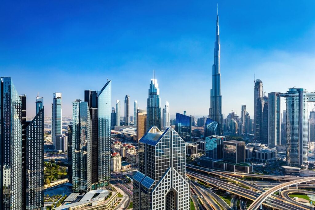 بأداء استثنائي... الإمارات تواصل حصد مراكز الصدارة في سباق التنافسية العالمية 2026