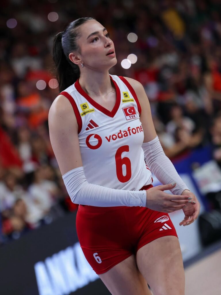 Saliha Şahin