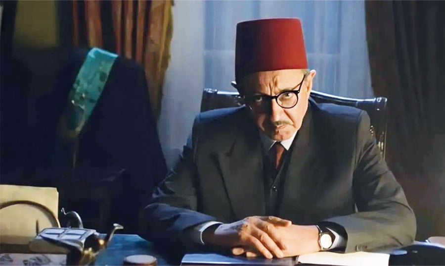 أبرز أعماله «ليالي الحلمية» و«السندريلا» عبد العزيز مخيون يودع الحياة قبل عرض آخر أفلامه أبرز أعماله «ليالي الحلمية» و«السندريلا» عبد العزيز مخيون يودع الحياة قبل عرض آخر أفلامه