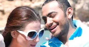 إنتي حتة مني.. تامر حسني يرد على مي عز الدين بعد كشفها عن مساندته لها إنتي حتة مني.. تامر حسني يرد على مي عز الدين بعد كشفها عن مساندته لها