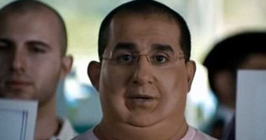 عاش على المحاليل ورافقه دكتور فى التصوير.. كواليس أحمد حلمي بـ إكس لارج