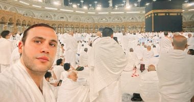 بعد نجاح "صقر وكناريا".. محمد إمام يؤدى مناسك العمرة: يارب اكتبها لكل مشتاق