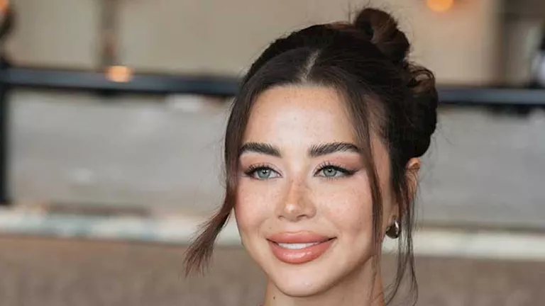 يارا السكري تبهر جمهورها بإطلالة جريئة وأنيقة عبر إنستجرام يارا السكري تبهر جمهورها بإطلالة جريئة وأنيقة عبر إنستجرام