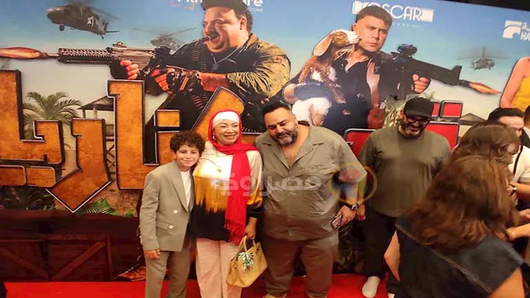 شاهد بالصور.. لقطات من العرض الخاص لفيلم “صقر وكناريا” لـ محمد إمام شاهد بالصور.. لقطات من العرض الخاص لفيلم "صقر وكناريا" لـ محمد إمام
