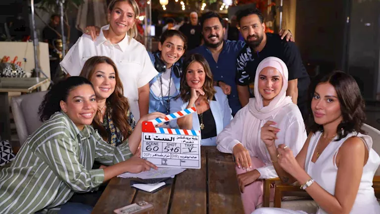 5 صور لـ ياسمين رئيس ويسرا في كواليس فيلم الست لما
