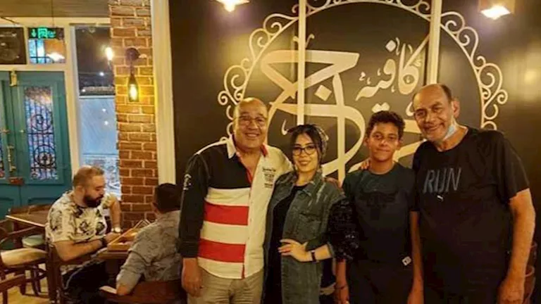 نجوم الفن يقتحمون عالم البزنس.. آخرهم محمد رجب