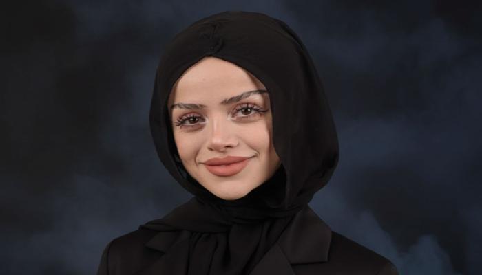 قصة حجاب عبير الصغير.. وكيف واجهت الانتقادات خلال الحرب في لبنان؟ عبير الصغير تكشف كواليس ارتداء الحجاب