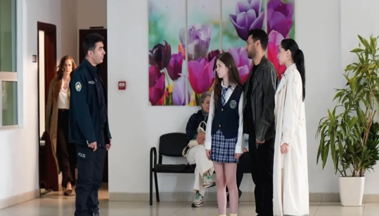 الحلقة 31 من مسلسل ورود وذنوب مسلسل «ورود وذنوب» الحلقة 31.. أسرار العائلة تنكشف قبل زفاف زينب - صورة 2