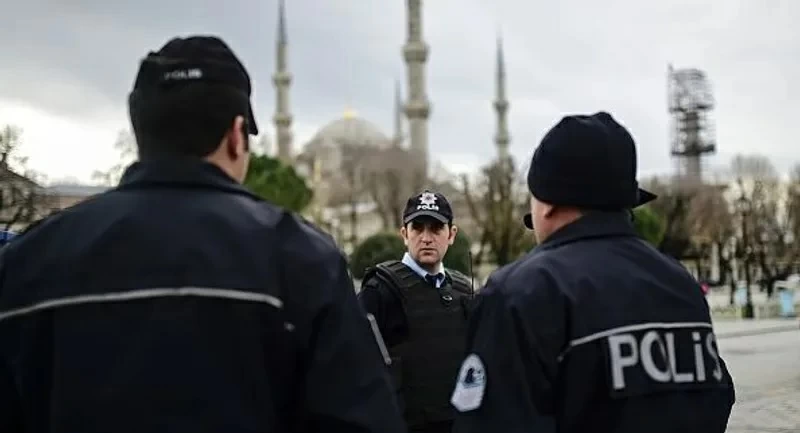 من الشاشة إلى الزنزانة.. فضيحة مدوية تهز نجوم الدراما التركية – أخبار السعودية من الشاشة إلى الزنزانة.. فضيحة مدوية تهز نجوم الدراما التركية - أخبار السعودية