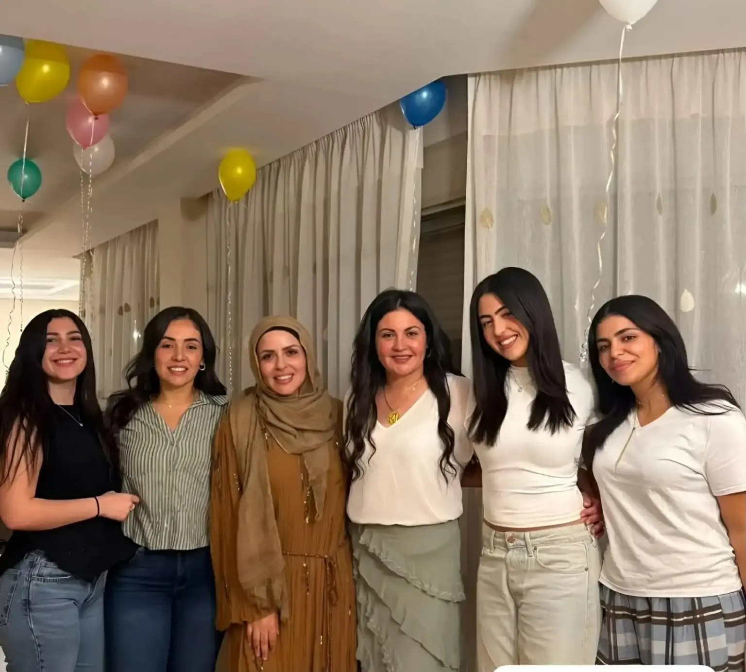 حذفت صورها وفاجأت الجميع.. أول ظهور لـ«مها الصغير» بالحجاب - أخبار السعودية