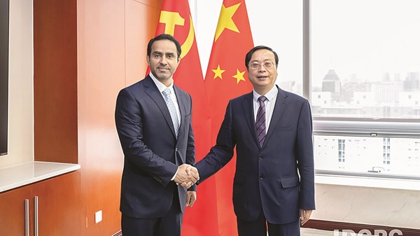 «الإمارات للدراسات» يبحث تعزيز علاقات التعاون مع الصين «الإمارات للدراسات» يبحث تعزيز علاقات التعاون مع الصين