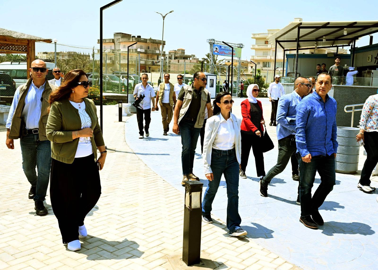 رئيس الوزراء يتفقد عدداً من المشروعات الخدمية والتنموية بمحافظة البحيرة 13-6-2026 (2)