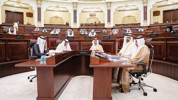«استشاري الشارقة» يجيز مشروع قانون تنظيم «الخبرة» «استشاري الشارقة» يجيز مشروع قانون تنظيم «الخبرة»