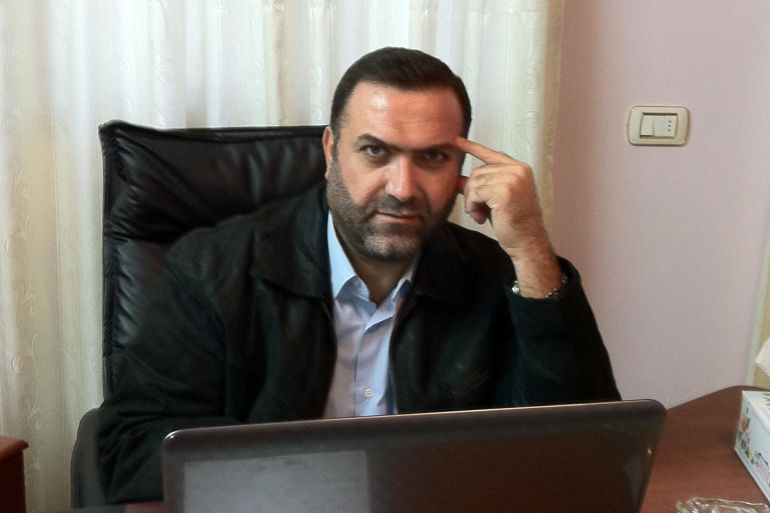 عبد الرحمن ياسين المصدر من الرحمن ياسين صفحته الرسمية على فيسبوك عبد الرحمن ياسين