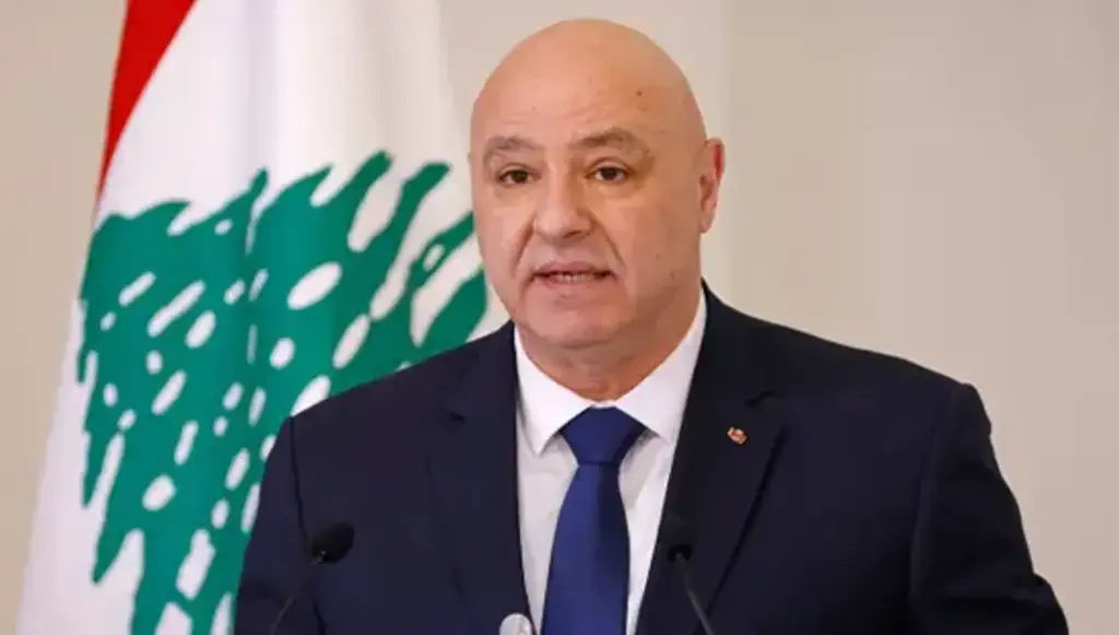 عون يلتقي الأمير يزيد بن فرحان ويحمّله شكر لبنان للقيادة السعودية على استئناف الاستيراد عون يلتقي الأمير يزيد بن فرحان ويحمّله شكر لبنان للقيادة السعودية على استئناف الاستيراد
