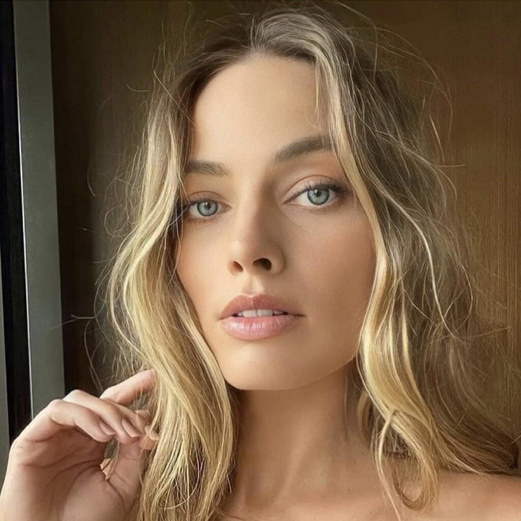 Margot Robbie
