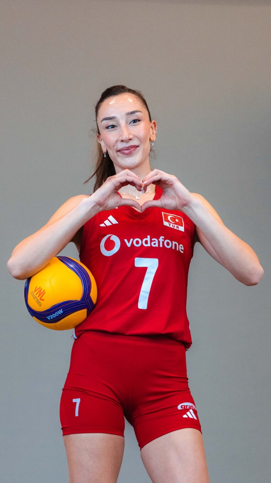 Hande Baladın