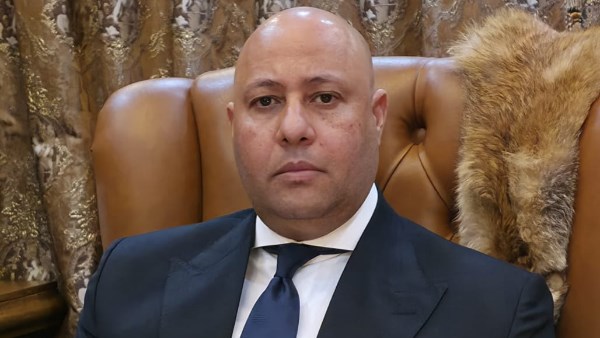 من المشنقلة إلي البراءة .. أشرف نبيل ينجح في تغيير مصير متهمي «عطار بولاق الدكرور» من المشنقلة إلي البراءة .. أشرف نبيل ينجح في تغيير مصير متهمي «عطار بولاق الدكرور»