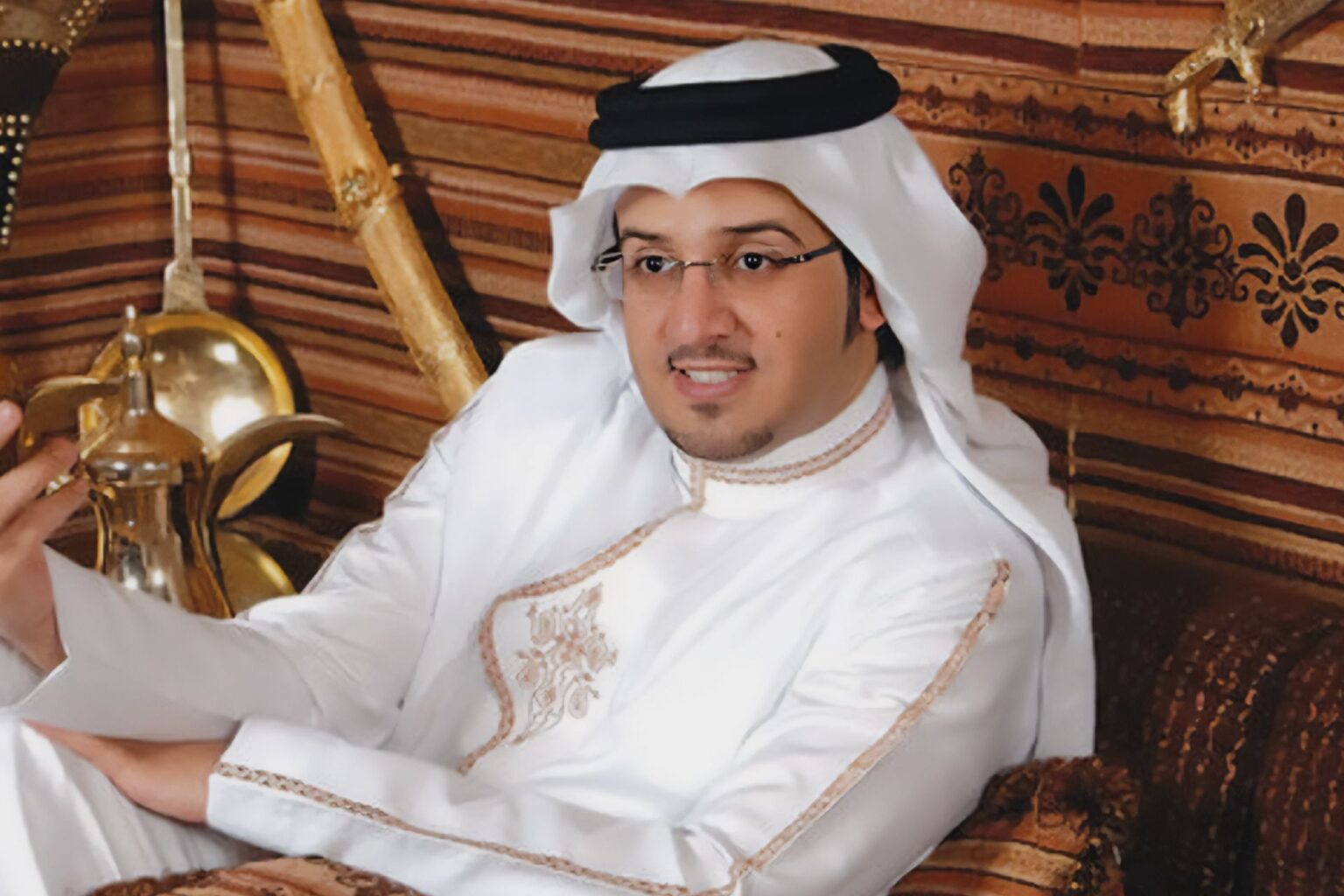 رحيل عبد الله القرني.. صوت خليجي ترك بصمة في الأغنية الوطنية والتراثية | فن رحيل عبد الله القرني.. صوت خليجي ترك بصمة في الأغنية الوطنية والتراثية | فن