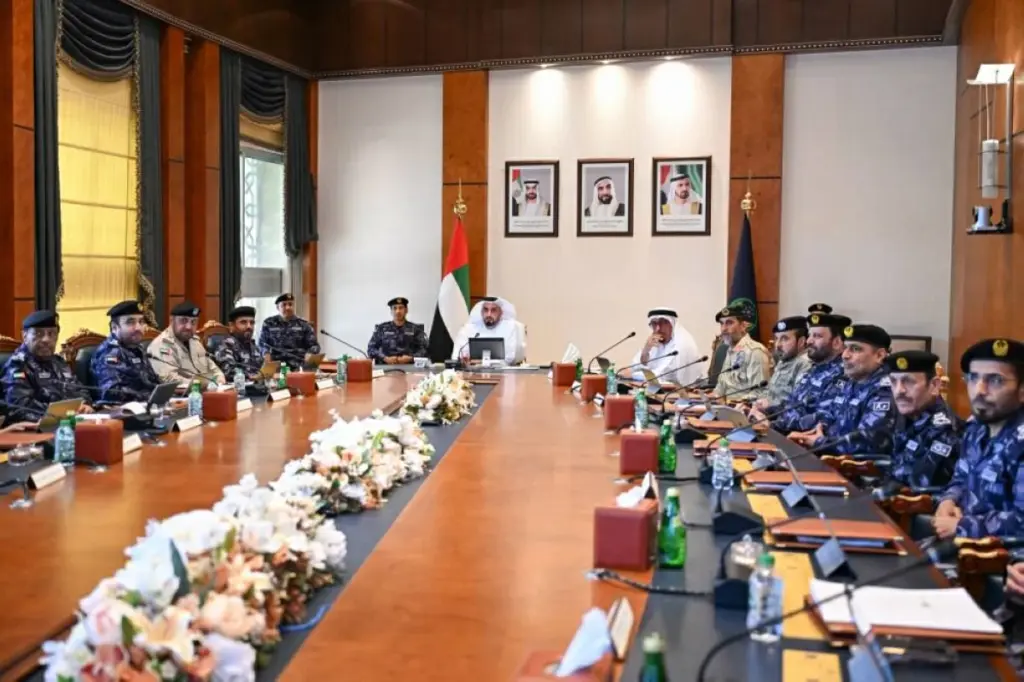 النيابة العامة تعقد مجلس المحامين