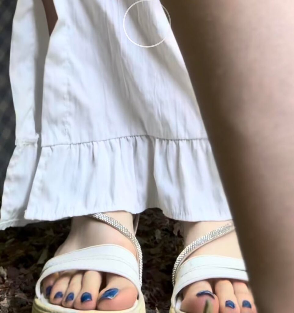 Ayda Kutay (YAKIN ÇEKİM)