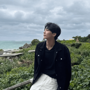 جونغهان عضو Seventeen هو أول عضو يكمل الخدمة العسكرية