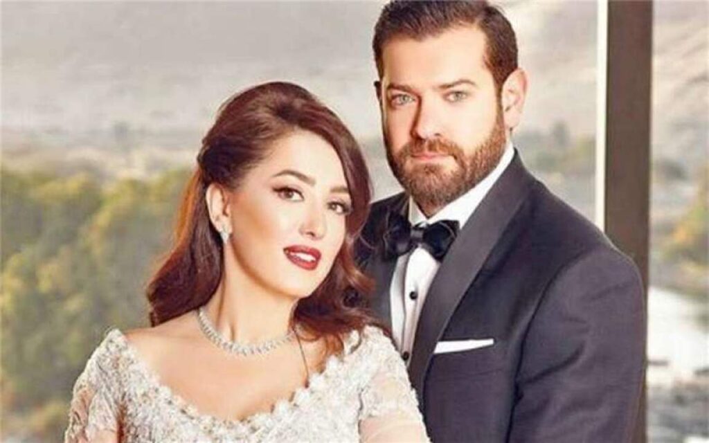 لقطة رومانسية تجمع كندة علوش وعمرو يوسف .. والجمهور يعلّق