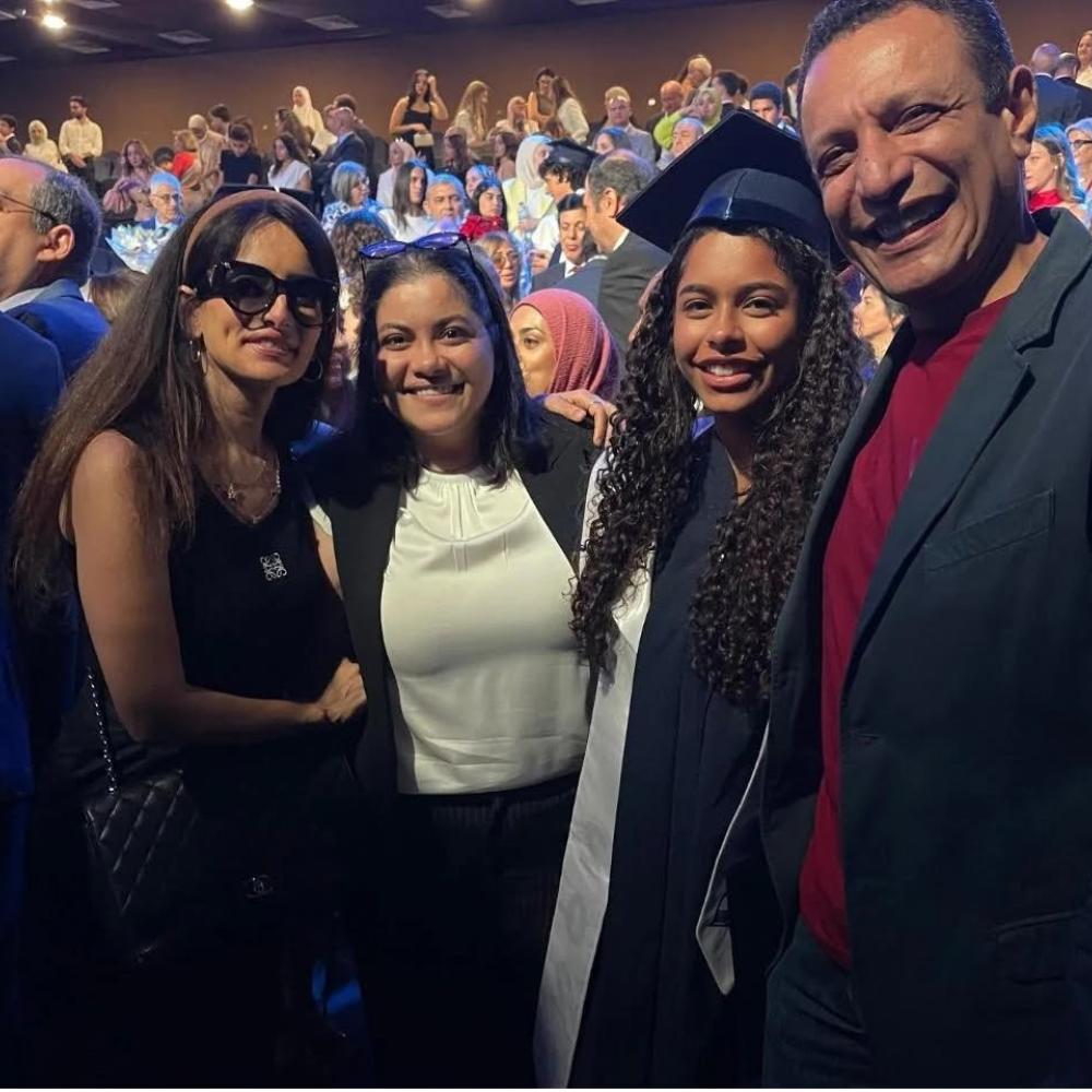حفل تخرج ابنة شيرين عبدالوهاب (غوغل).