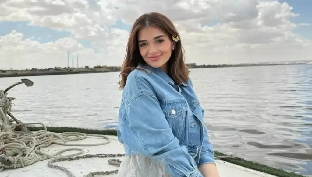 وعكة صحية طارئة تفسد احتفال ملك أحمد زاهر بيوم ميلادها