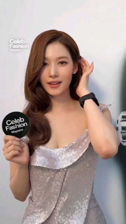 260611 تحديث إنستغرام لمجلة Celeb Fashion Magazine - سانا في TAG Heuer MONACO: THE ICON Event