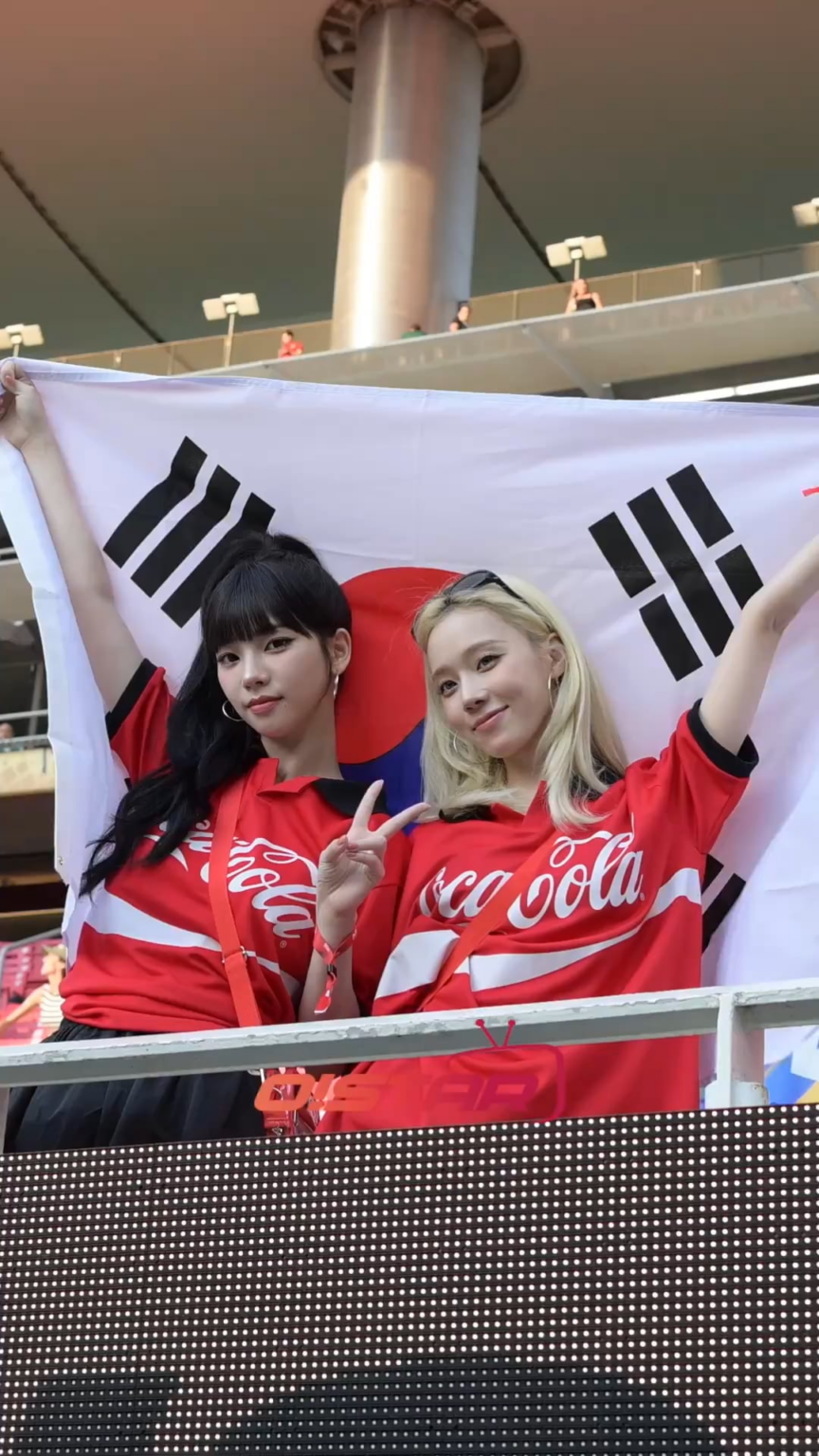 260616 تحديث تلفزيون OSEN NAVER مع كارينا ووينتر @ كأس العالم 2026 FIFA في المكسيك