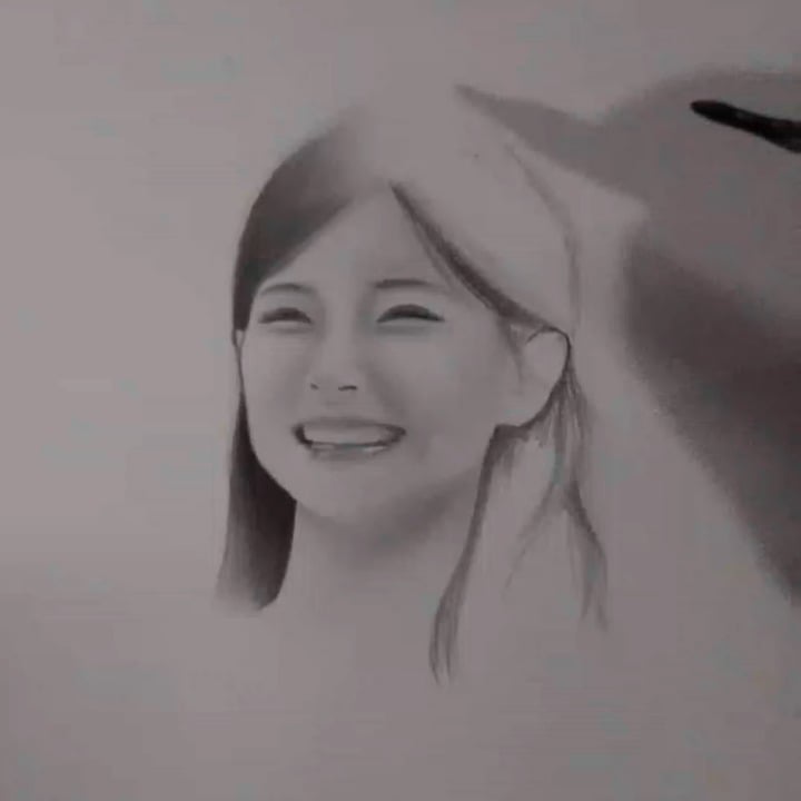 ابتسامة تزويو هكذا ✨