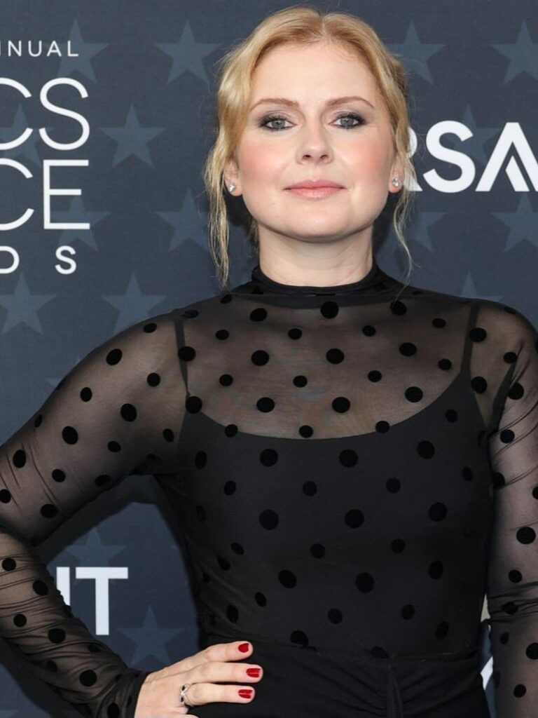 Rose McIver