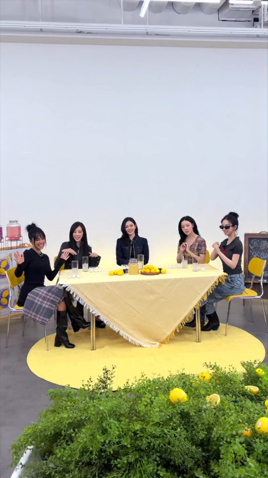 260601 تحديث aespa TikTok مع Becky G - خلف كواليس "MAKE LEMONADE"