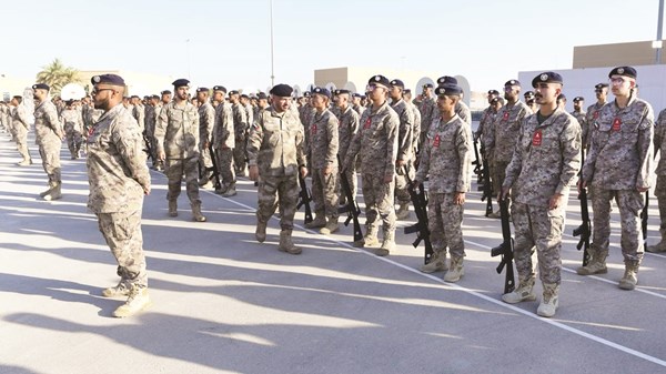مدير «أكاديمية سيف بن زايد» يطّلع على جاهزية مجندي الخدمة الوطنية
