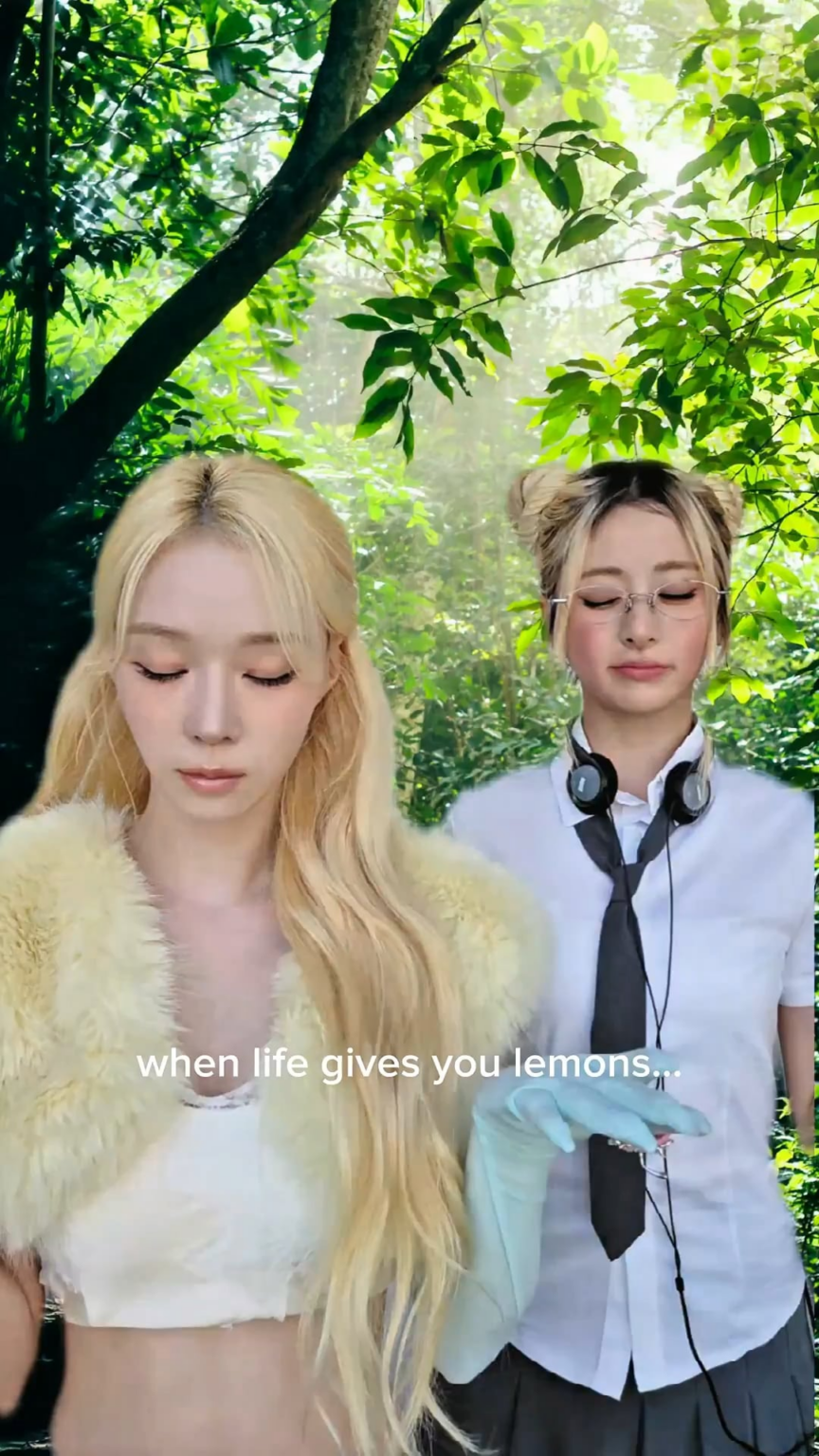 260602 تحديث LE SSERAFIM على TikTok مع Huh Yunjin (2) - فقط BOOMPALEMONADE! مع ايسبا الشتاء
