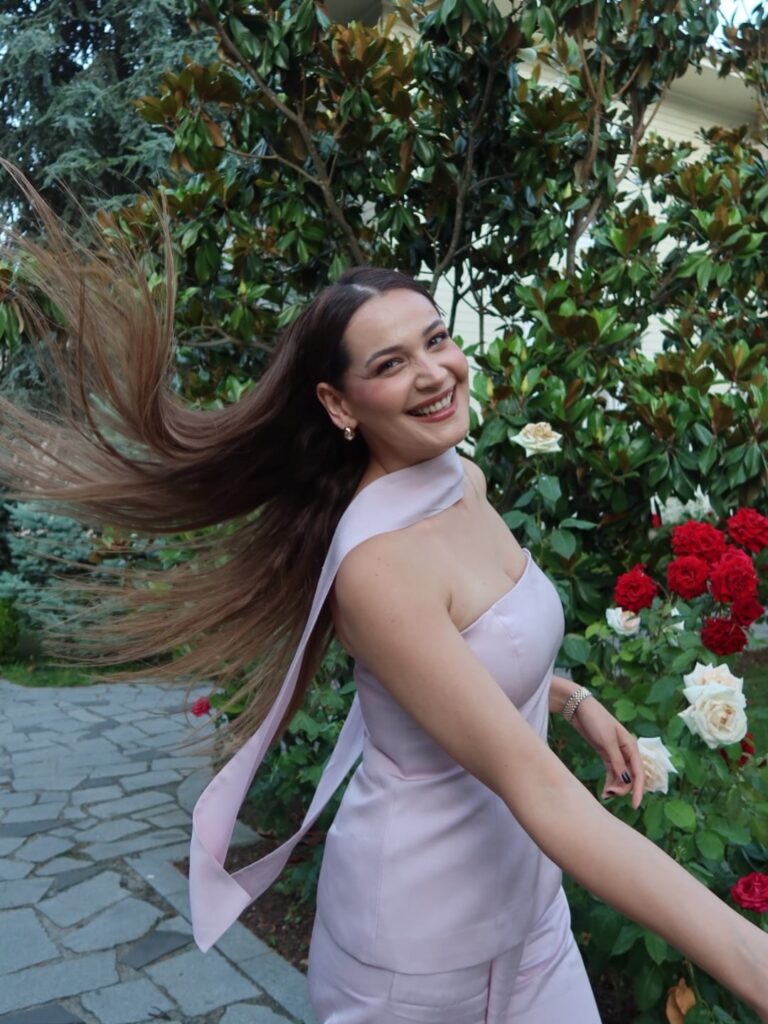 Gülsim Ali