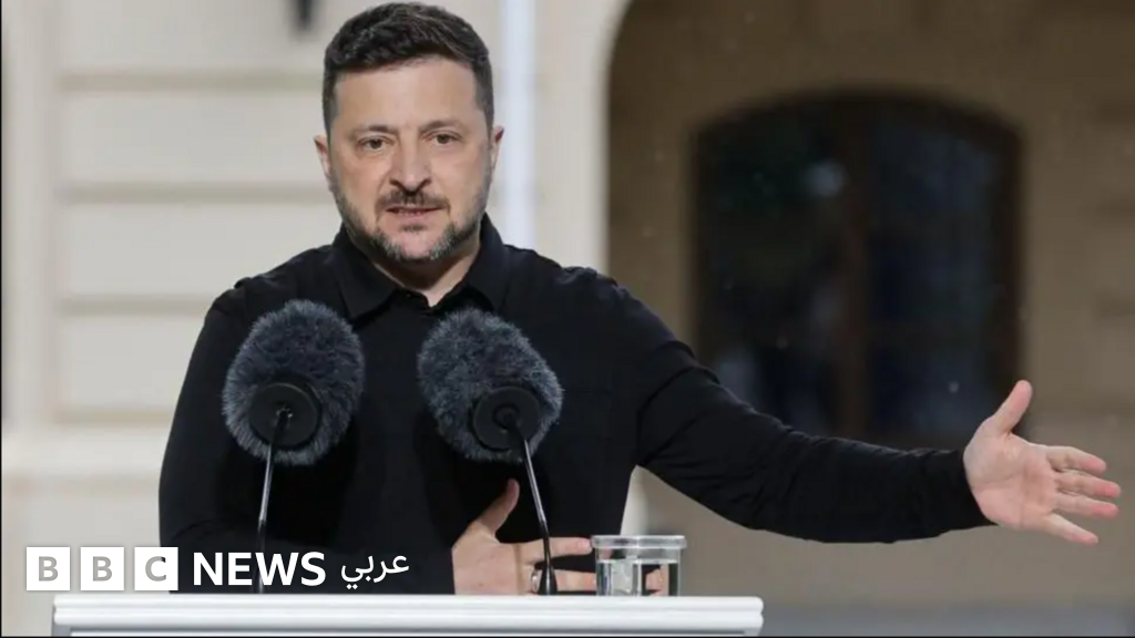 زيلينسكي يدعو بوتين إلى لقاء مباشر، والكرملين يرحب باجتماع في موسكو "في أي وقت"