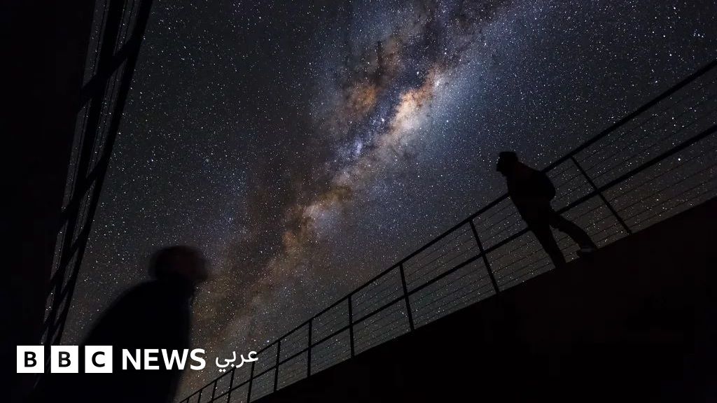 علماء الفلك: أسرار مقر "جيمس بوند" القابع تحت واحدة من أروع السماوات في العالم