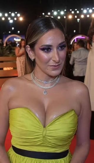 Amina Khalil
