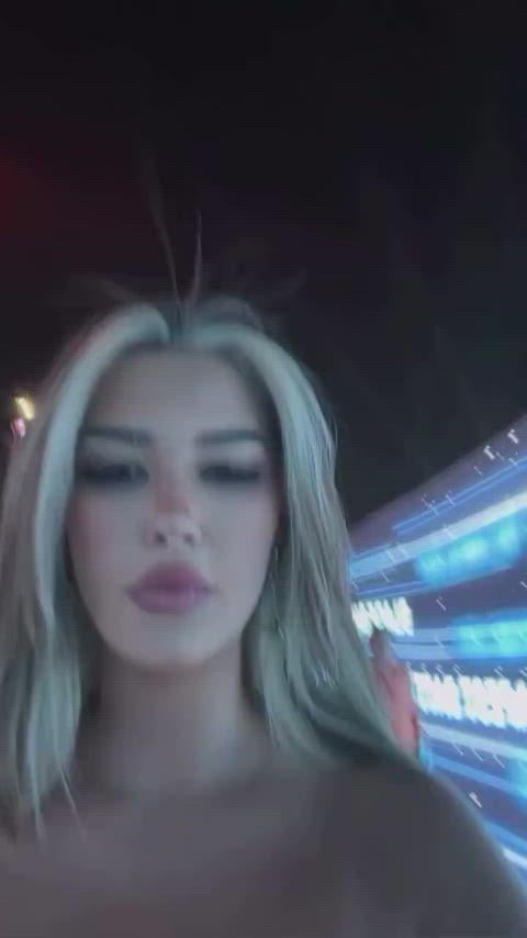 Inas Ali