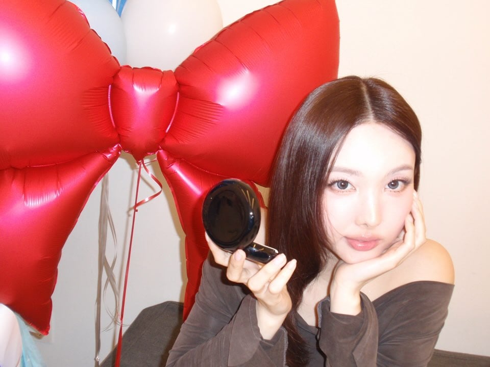 260610 تحديث نايون على الانستقرام - المفضل لدي هذه الأيام هو All Deku💋