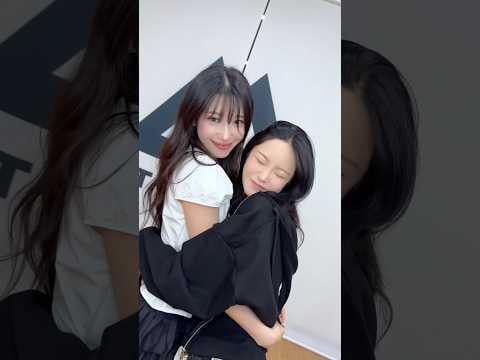 FIFTY FIFTY Keena مع (ROCKET PUNCH سابقًا) Suyun - مثل الفقاعة (تحدي الرقص) (260607)
