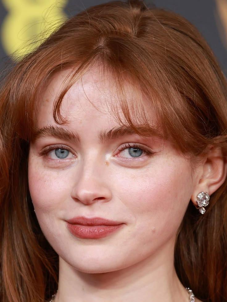 Sadie sink